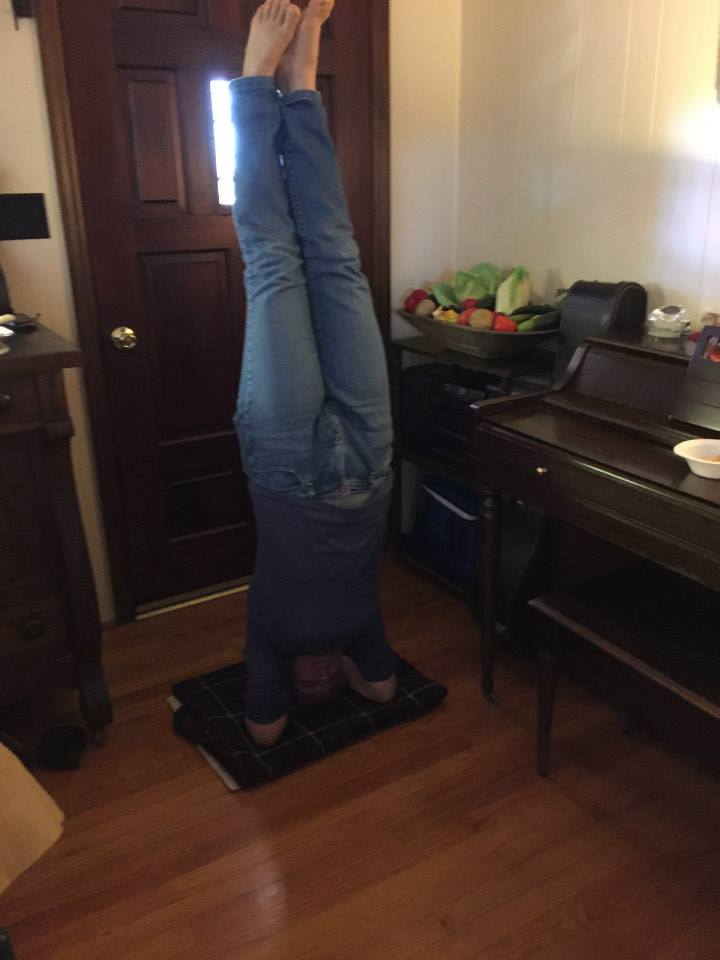 Thanksgiving & Headstands with Family