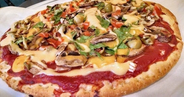 vegan veggie pizza