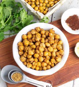 crispy roasted chickpeas with meassuring spoon and spices