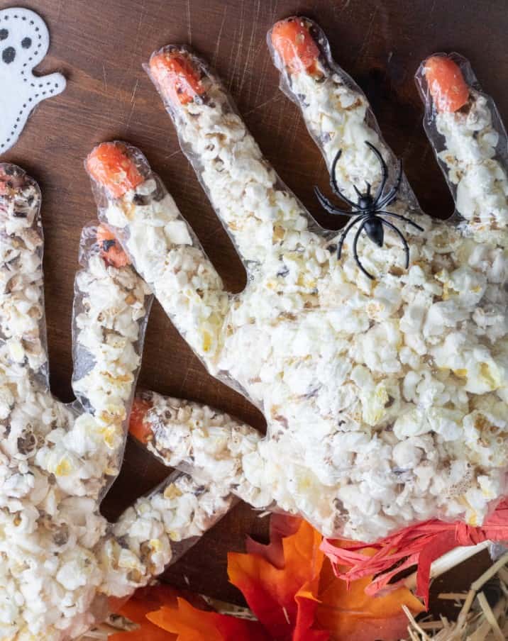 Healthy Halloween Snacks: POPCORN HANDS & More