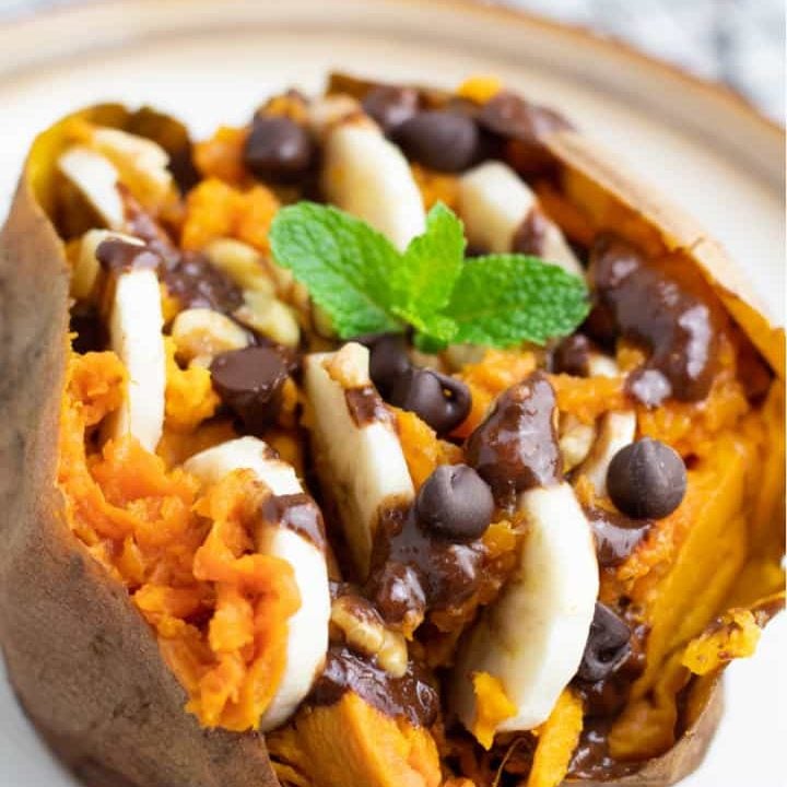 loaded sweet potato with banana slices and chocolate chips