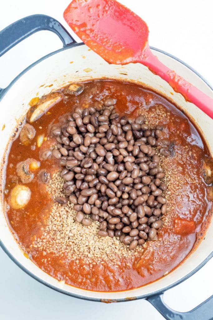 pot with marinara, beans, and bulgur