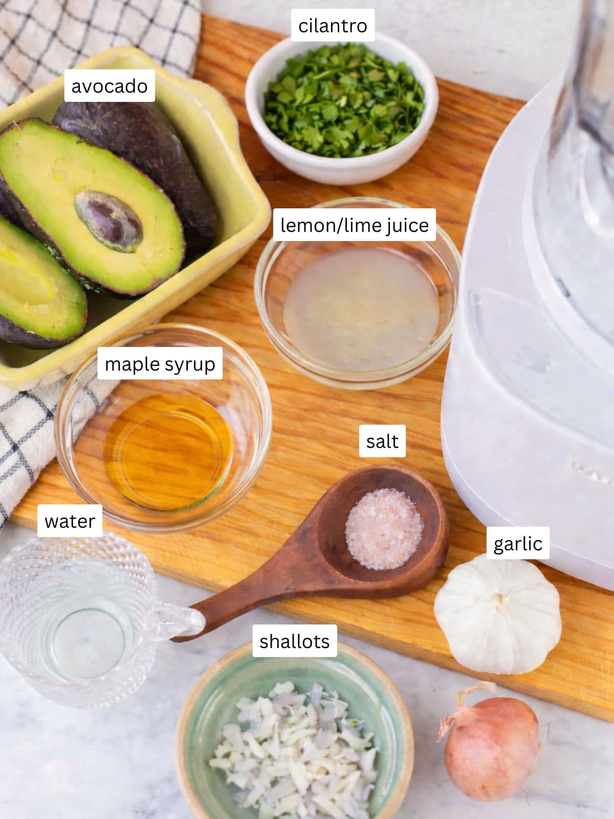 labeled ingredient list for avocado dressing.